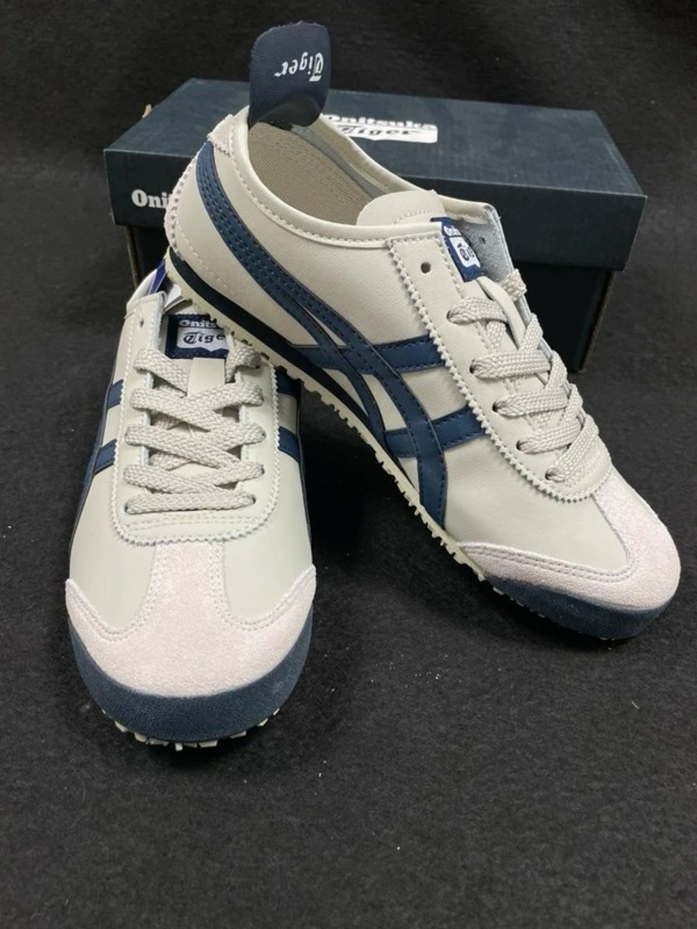 Onitsuka Tiger by Asics Men’s Mexico 66 Sneakers in Cream & Navy - Picture 2 of 7